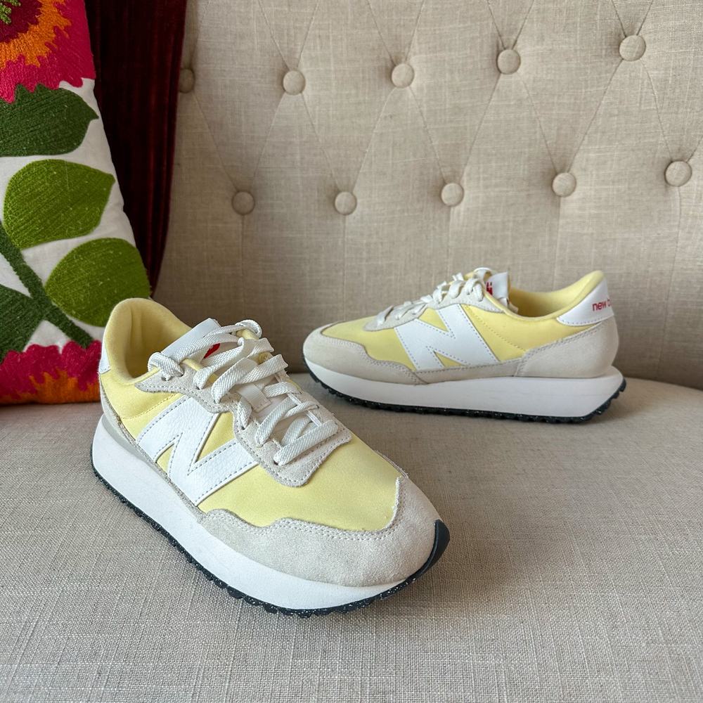New Balance 237 Athletic Sneaker Women Size 8 Men Size 6